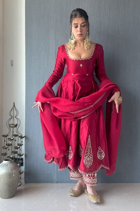 Kisakshi Jaipur Zari Embroidered Anarkali Pant Set 