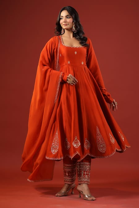 Shop_Kisakshi Jaipur_Orange Chanderi, Organza Sequins, Embroidery, Zari Square Neck Anarkali Set _Online_at_Aza_Fashions