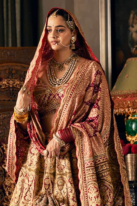 Shop Rimple And Harpreet Narula Green Tulle Pearls, Sequins, Beads Mughal Architecture Embroidered Lehenga Set at Aza Fashions Shop_Rimple And Harpreet Narula_Green Tulle Pearls, Sequins, Beads Mughal Architecture Embroidered Lehenga Set _at_Aza_Fashions