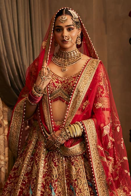 Shop Rimple And Harpreet Narula Red Tulle Beads, Embroidery, Pearls, Sequins V-neck Lehenga Set at Aza Fashions Shop_Rimple And Harpreet Narula_Red Tulle Beads, Embroidery, Pearls, Sequins V-neck Lehenga Set _at_Aza_Fashions