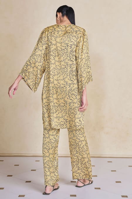 Grassroot By Anita Dongre Leafbird Print Kurta & Pant Set 