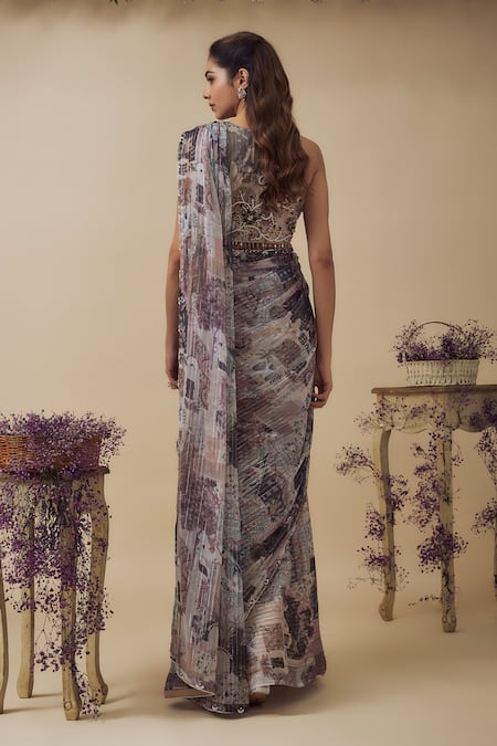 Vana Ethnics Abstract Print Pre-Draped Saree & Blouse 