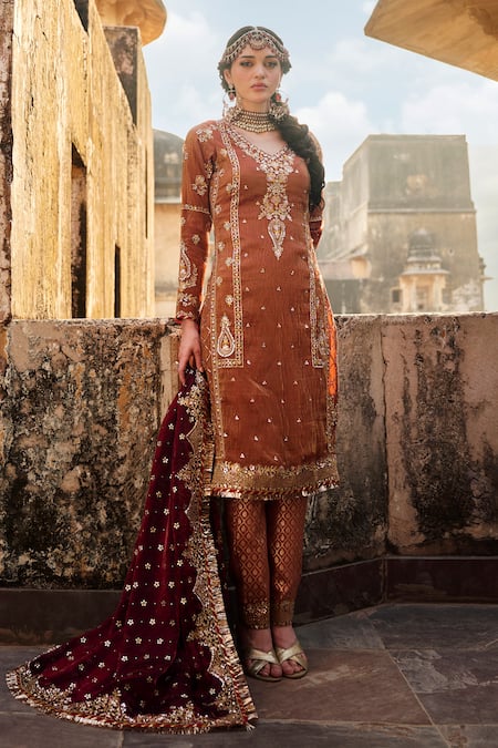 Lashkaraa Brown Silk, Brocade Zari, Sequins V-neck Floral Embroidered Kurta Set 