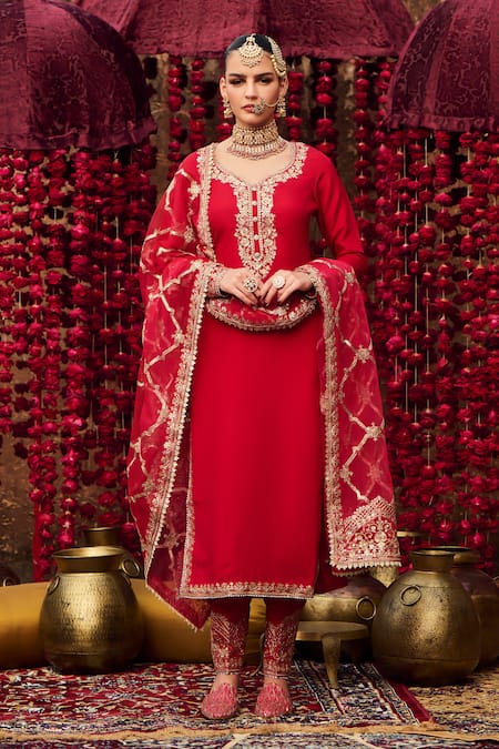 Lashkaraa Red Satin, Net Zari, Sequins Asymmetric Floral Embroidered Kurta Set 
