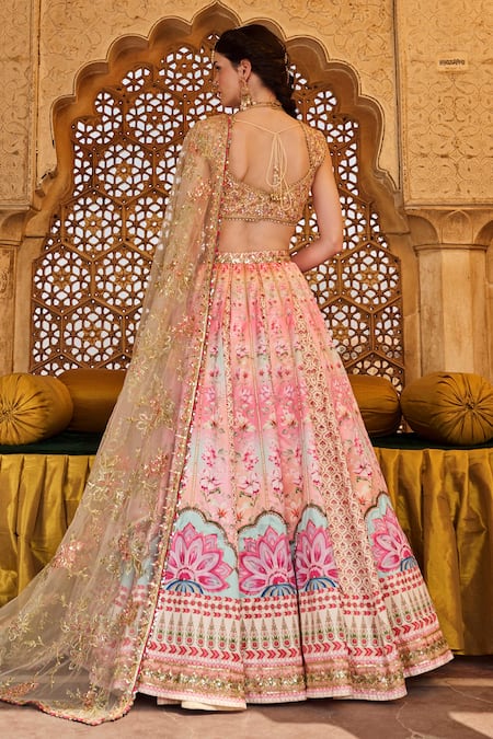 Lashkaraa Floral Embroidered Lehenga Set 