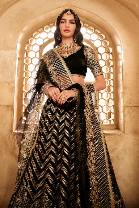 Buy Lashkaraa Black Organza, Net Zari, Sequins V-neck Chevron Embroidered Lehenga Set Online at Aza Fashions Buy_Lashkaraa_Black Organza, Net Zari, Sequins V-neck Chevron Embroidered Lehenga Set _Online_at_Aza_Fashions