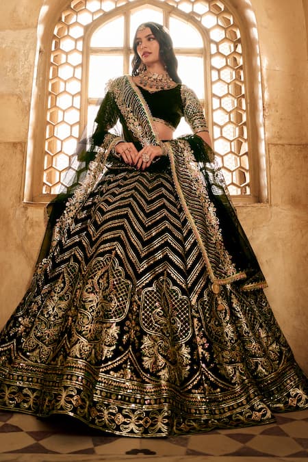 Lashkaraa Black Organza, Net Zari, Sequins V-neck Chevron Embroidered Lehenga Set