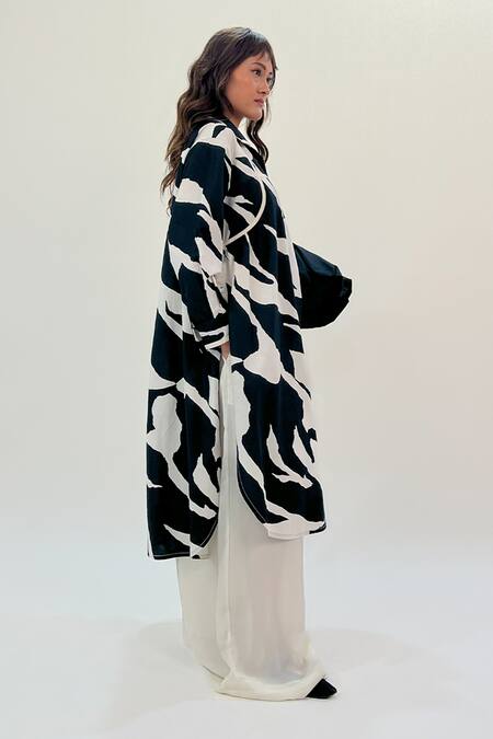 Leh Studios_Black Cotton Collared And White Curved Hem Shirt Dress _Online_at_Aza_Fashions