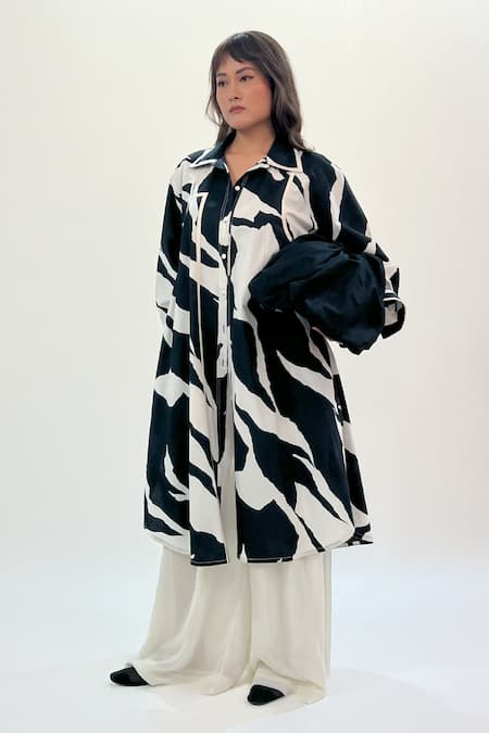 Buy_Leh Studios_Black Cotton Collared And White Curved Hem Shirt Dress _Online_at_Aza_Fashions