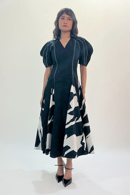 Leh Studios_Black Cotton Collared, V-neck Abstract Print Godet Midi Dress _at_Aza_Fashions