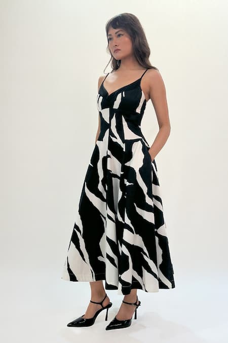 Leh Studios_Black Cotton Plunge Neck Abstract Print Midi Dress _Online_at_Aza_Fashions