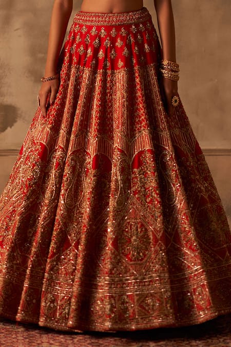 Shop Angad Singh Red Silk, Crepe, Chiffon Embroidery, Zari, Sequins Paisley Bridal Lehenga Set Online at Aza Fashions Shop_Angad Singh_Red Silk, Crepe, Chiffon Embroidery, Zari, Sequins Paisley Bridal Lehenga Set _Online_at_Aza_Fashions