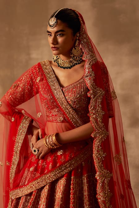 Buy Angad Singh Red Silk, Crepe, Chiffon Embroidery, Zari, Sequins Paisley Bridal Lehenga Set Buy_Angad Singh_Red Silk, Crepe, Chiffon Embroidery, Zari, Sequins Paisley Bridal Lehenga Set