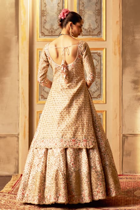 Angad Singh Embroidered Kurta Lehenga Set 