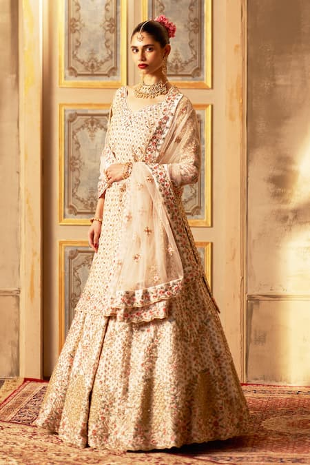 Shop Angad Singh Pink Silk, Crepe Sequins, Embroidery Split V-neck Kurta Lehenga Set Online at Aza Fashions Shop_Angad Singh_Pink Silk, Crepe Sequins, Embroidery Split V-neck Kurta Lehenga Set _Online_at_Aza_Fashions