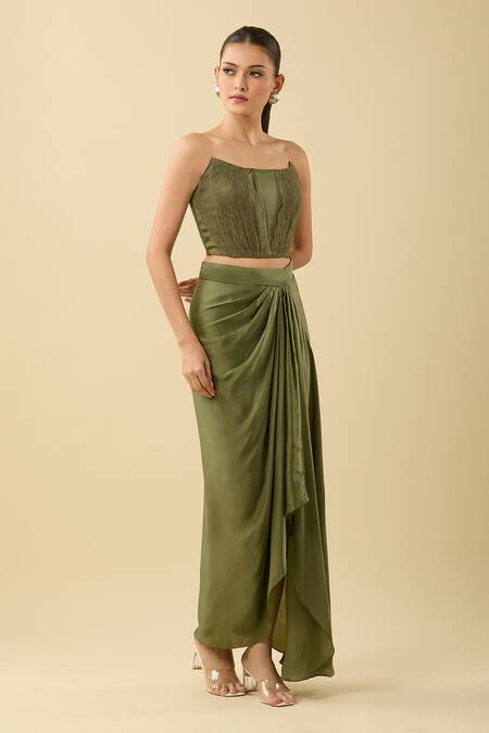 Amrta By Guneet Kondal_Green Lace Boat Neck Embellished Corset And Draped Skirt_at_Aza_Fashions