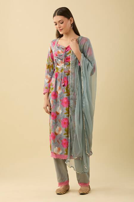 Shop_Bairaas_Gray Cotton, Chiffon Embroidery Sweetheart Bougainvillea Bloom Print Kurta Set_Online_at_Aza_Fashions