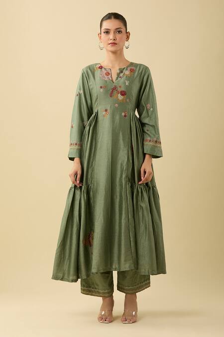 Basanti - Kapde Aur Koffee Green Cotton Embroidery, Sequins Collared Floral Anarkali And Pant Set at Aza Fashions Basanti - Kapde Aur Koffee_Green Cotton Embroidery, Sequins Collared Floral Anarkali And Pant Set_at_Aza_Fashions