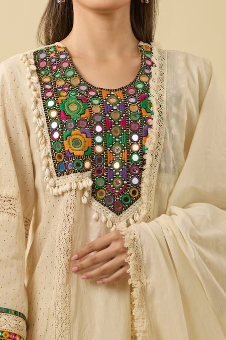 Shop_Ekavira_Ivory Mirrors, Embroidery Round Neck A-line Kurta Set _Online_at_Aza_Fashions