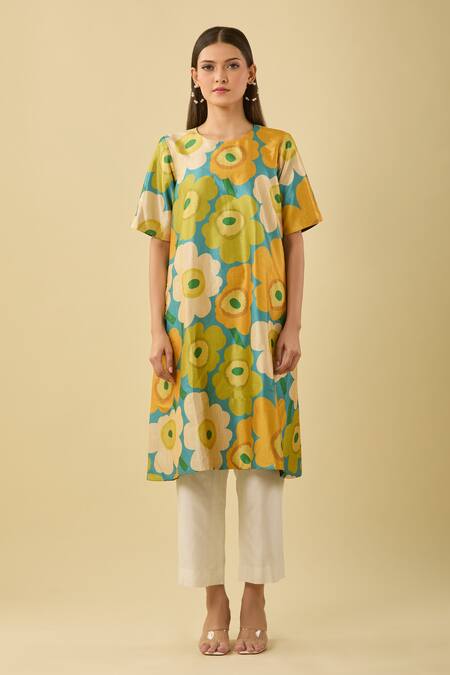 Buy Fuga Multi Color Cotton Round Neck Floral Print Kurta Set With Pant Online at Aza Fashions Buy_Fuga_Multi Color Cotton Round Neck Floral Print Kurta Set With Pant_Online_at_Aza_Fashions