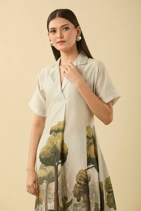 House Of Fett Ivory Collared Jungle Print Midi Dress Online at Aza Fashions House Of Fett_Ivory Collared Jungle Print Midi Dress_Online_at_Aza_Fashions