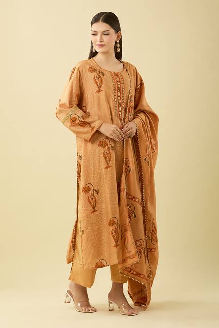 Shop Missprint Orange Chanderi Embroidery Round Neck Floral Printed Kurta Set Online at Aza Fashions Shop_Missprint_Orange Chanderi Embroidery Round Neck Floral Printed Kurta Set_Online_at_Aza_Fashions