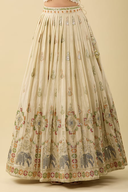 Aariyana Couture_Cream Cut Work, Sequins, Embroidery Sweetheart Neck Elephant Motif Lehenga Set _at_Aza_Fashions