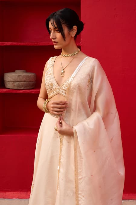 Buy_Zoon_Cream Brocade, Satin, Crepe, Organza Sequins, Embroidery Aari Lehenga Set _Online_at_Aza_Fashions