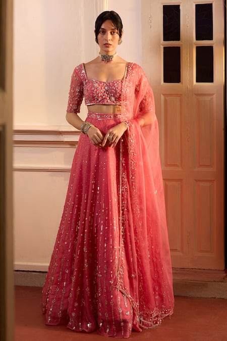 Zoon Aari Embroidered Pink Lehenga Set 