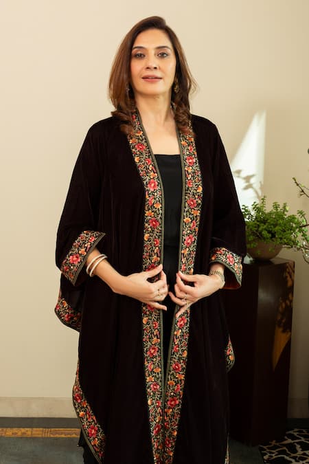 Buy House Of Inari Brown Amber Velvet Parsi Gara Cape Online at Aza Fashions Buy_House Of Inari_Brown Amber Velvet Parsi Gara Cape _Online_at_Aza_Fashions