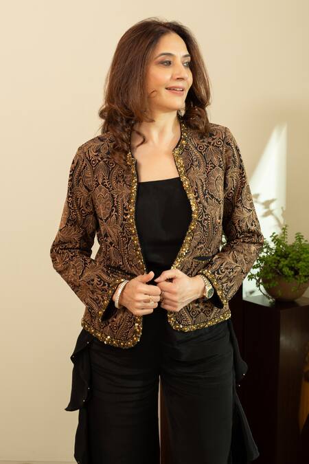 Shop House Of Inari Black Silk, Crepe Beads, Embroidery Open Neck Jamawar Jacket And Pant Set Online at Aza Fashions Shop_House Of Inari_Black Silk, Crepe Beads, Embroidery Open Neck Jamawar Jacket And Pant Set _Online_at_Aza_Fashions