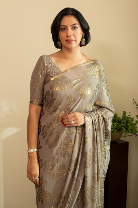 House Of Inari_Gray Silk, Georgette Sequins Round Neck Rose Embroidered Grey Saree _Online_at_Aza_Fashions