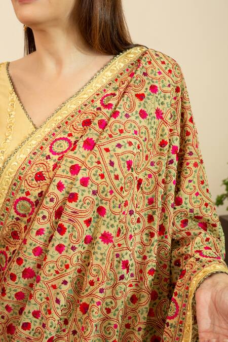 Shop_House Of Inari_Beige Silk, Georgette Embroidery, Tassels V-neck Lehenga Set With Dupatta _Online_at_Aza_Fashions