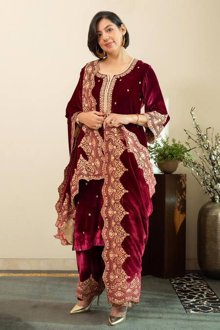 Buy_House Of Inari_Wine Silk, Velvet Lace Round Neck Embroidered Kurta Palazzo Set _Online_at_Aza_Fashions
