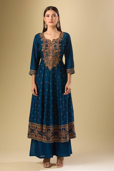 Samyukta Singhania_Blue Silk Sequins, Zari, Embroidery Round Neck Bloom Kurta Palazzo Set_Online_at_Aza_Fashions