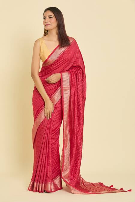 Shop Samyukta Singhania Maroon Chanderi Checks Pattern Saree With Unstitched Blouse Piece Online at Aza Fashions Shop_Samyukta Singhania_Maroon Chanderi Checks Pattern Saree With Unstitched Blouse Piece_Online_at_Aza_Fashions