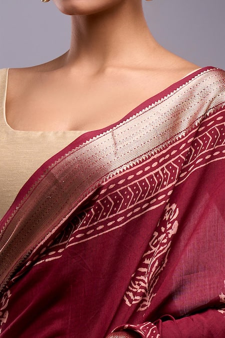 Samyukta Singhania_Wine Cotton Embroidery, Zari Floral Hand Block Print Saree With Running Blouse _Online_at_Aza_Fashions