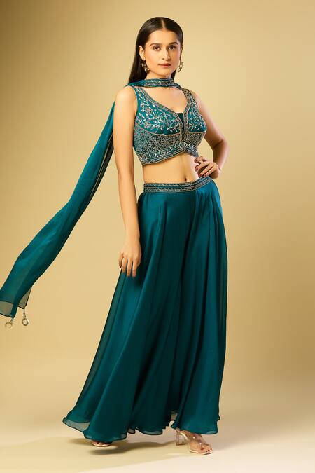 Samyukta Singhania_Green Georgette, Net Sequins, Cut Work Cutdana Embroidered Blouse And Palazzo Set_Online_at_Aza_Fashions