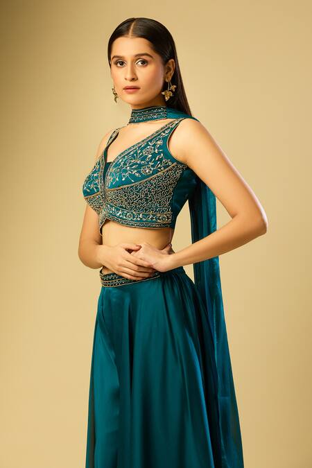 Samyukta Singhania_Green Georgette, Net Sequins, Cut Work Cutdana Embroidered Blouse And Palazzo Set_at_Aza_Fashions