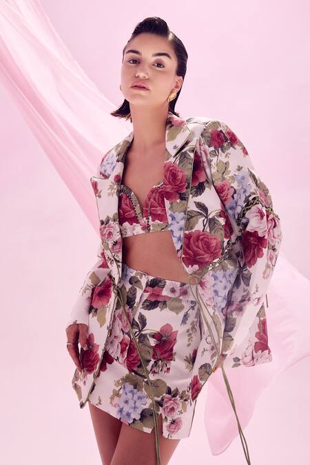 Buy July Issue White Cotton Satin Sweetheart Neck Floral Print Blazer And Skirt Set Online at Aza Fashions Buy_July Issue_White Cotton Satin Sweetheart Neck Floral Print Blazer And Skirt Set _Online_at_Aza_Fashions