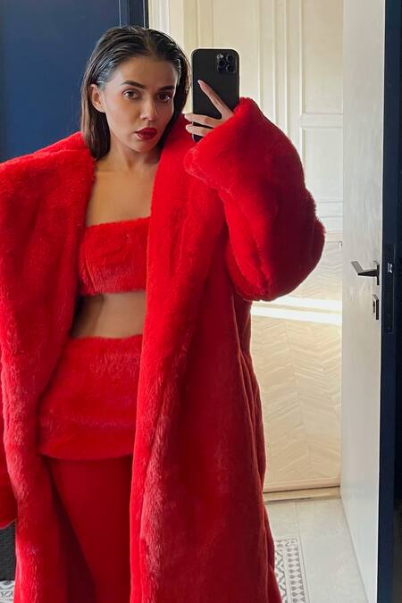 Buy July Issue Red Faux Leather Shawl , Square Fur Jacket And Skirt Set Online at Aza Fashions Buy_July Issue_Red Faux Leather Shawl , Square Fur Jacket And Skirt Set _Online_at_Aza_Fashions