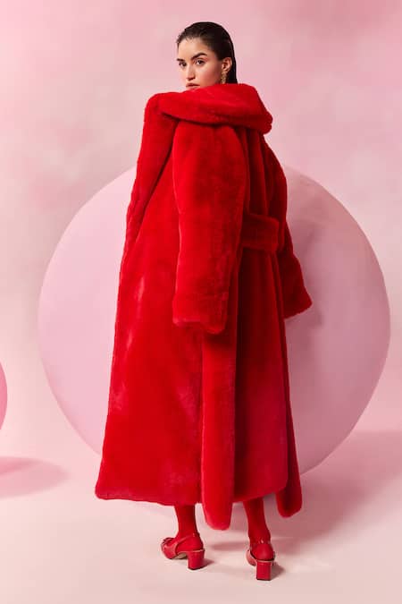 Shop July Issue Red Faux Leather Shawl , Square Fur Jacket And Skirt Set at Aza Fashions Shop_July Issue_Red Faux Leather Shawl , Square Fur Jacket And Skirt Set _at_Aza_Fashions