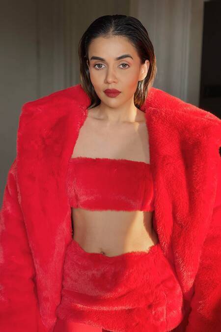 Shop July Issue Red Faux Leather Shawl , Square Fur Jacket And Skirt Set Online at Aza Fashions Shop_July Issue_Red Faux Leather Shawl , Square Fur Jacket And Skirt Set _Online_at_Aza_Fashions