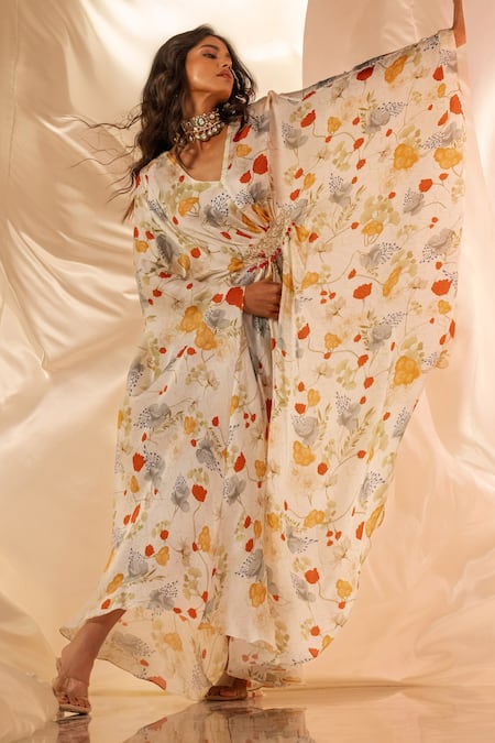 Label Shristi Chetani White Cotton Embroidery V-neck Floral Kaftan Dress Online at Aza Fashions Label Shristi Chetani_White Cotton Embroidery V-neck Floral Kaftan Dress_Online_at_Aza_Fashions