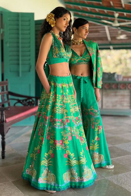 Buy_Basil Leaf_Green Cotton Sequins, Embroidery V-neck Emerald Lehenga Set _Online_at_Aza_Fashions