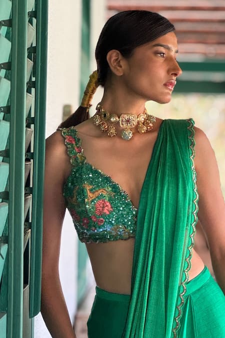 Buy_Basil Leaf_Green Chiffon, Tussar Embroidery, Sequins Emerald Pre-draped Saree Set _Online_at_Aza_Fashions