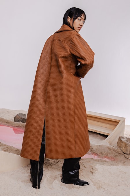 July Issue Textured Jacket & Sheath Dress Set 