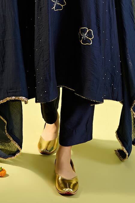 Shop_Komal Shah_Navy Cotton Embroidery V-neck Blue Kurta And Pant Set _Online_at_Aza_Fashions