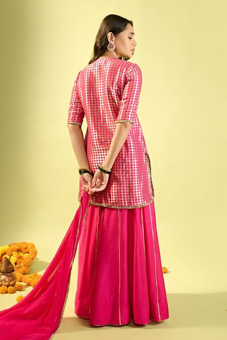 Komal Shah_Pink Brocade, Chanderi, Organza Embroidery Round Rani Barfi Kurta Palazzo Set _Online_at_Aza_Fashions