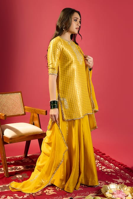 Buy_Komal Shah_Mustard Brocade, Chanderi, Organza Embroidery Round Neck Kurta Palazzo Set _Online_at_Aza_Fashions